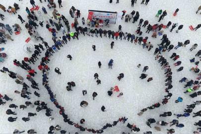 Muş’ta "Kar Festivali" renkli görüntülere sahne oldu