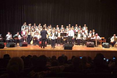 Nesilden Nesile Türküler aynı sahnede buluştu