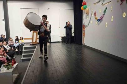 Öğrencilerden Ramazan’a özel tiyatro gösterisi