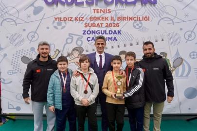 Okul sporları tenis müsabakaları Çaycuma’da tamamlandı