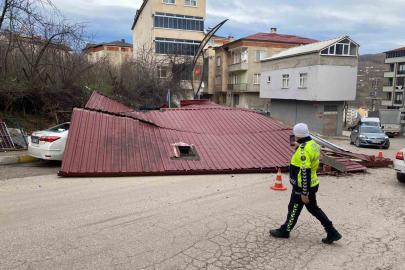 Ordu’da fırtına hayatı olumsuz etkiledi