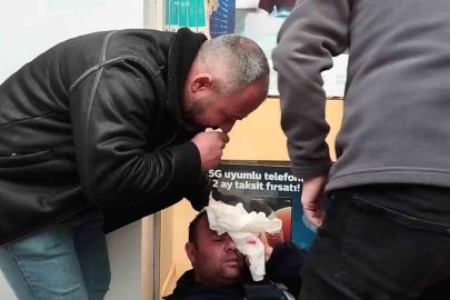 Ordu’da rüzgarda düşen tabela kafasına çarpan belediye işçisi yaralandı