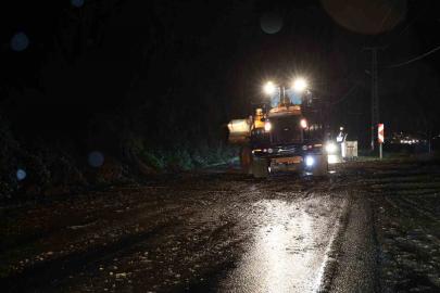 Ordu’da sağanak sonrası heyelanlar meydana geldi