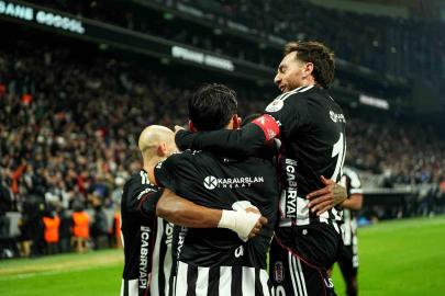 Orkun Kökçü, skor katkısına devam ediyor