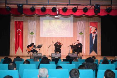 Osmangazi’de 6 Şubat depremlerinin yıl dönümünde duygu dolu anma programı