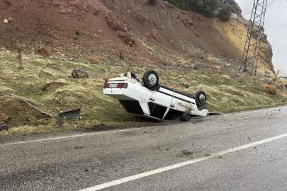 Otomobil takla attı: 2 yaralı