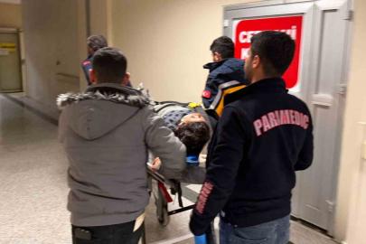 Otomobilin çarptığı çocuk yaralandı