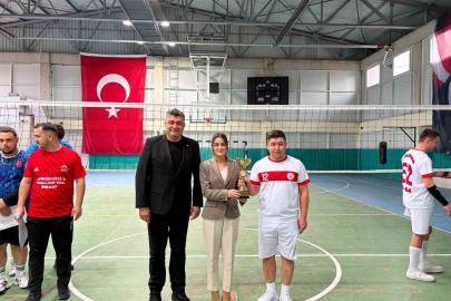 Özvatan Kurumlar Arası Voleybol Turnuvası sona erdi