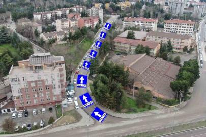 Polis evi istikametindeki Fatih Caddesi tek yön oldu