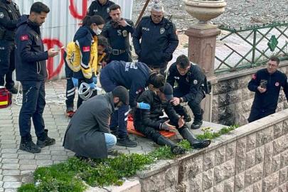 Porsuk Çayı’na düşen şahıs sarkıtılan iple çıkarıldı