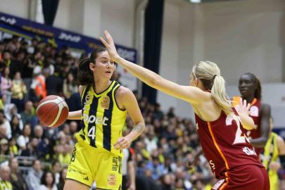 Pota ve filedeki derbilerde Fenerbahçe’den çifte zafer