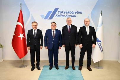 Rektör Özölçer’den YÖKAK Başkanı Kocabıçak’a ziyaret