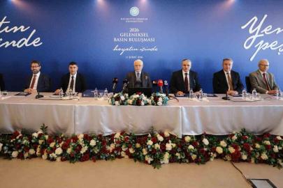 Rektör Zorlu: "Dünyada ilk 500 sözümüzü tuttuk"