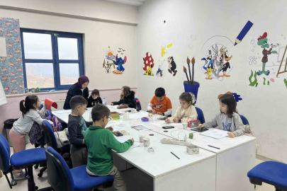 Resim kursu yoğun ilgi görüyor