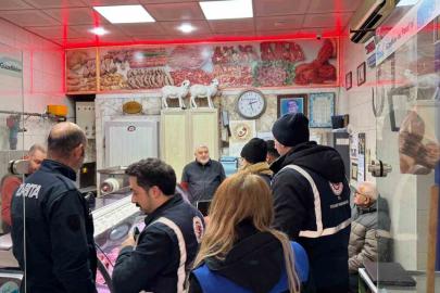 Rizeli kasaptan yeni et fiyatlarına tepki: "Beni yeni fiyatları fazla buldum, fırsatçılık yapmamak lazım"