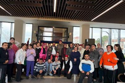 Sakarya’da engelli bireylerden ’Ramazan’ etkinliği