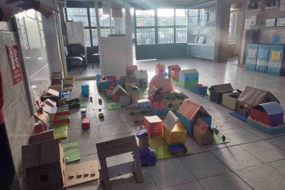 Salihli’de minik öğrencilerden geri dönüşüme anlamlı dokunuş