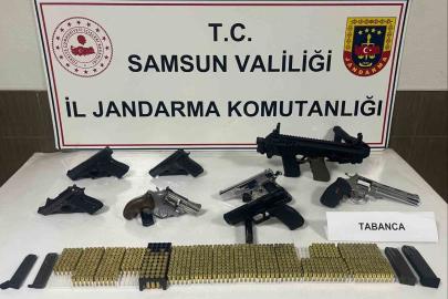 Samsun’da cephanelik gibi ev: 8 tabanca ve 800 mermi ele geçirildi