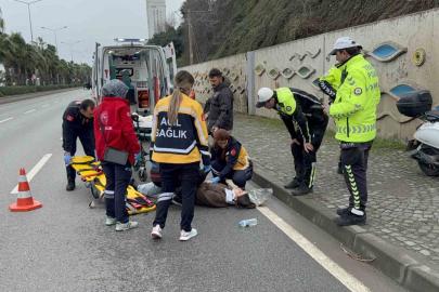 Samsun’da motosikletli genç kadın yaralandı