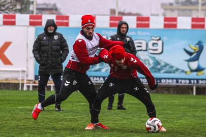 Samsunspor, Gaziantep FK engelini 3 puanla geçmek istiyor