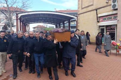 Şehit annesi son yolculuğuna uğurlandı