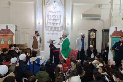 Şehzadeler’de çocuklara özel teravih gecesi