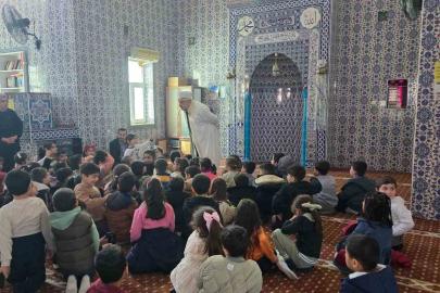 Siirt’te anaokulu öğrencilerine cami tanıtım etkinliği