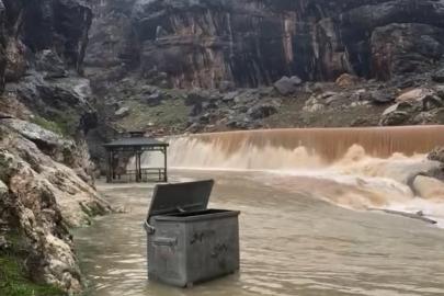 Sinek Çayı’nın su seviyesi yağışlarla yükseldi