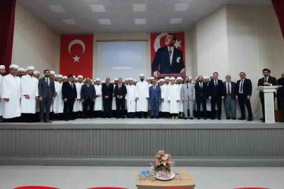 Sinop’ta 70 din görevlisine cübbe ve sarık giydirildi