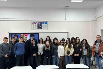 Sinop’ta öğrenciler dijital becerilerini atölyede geliştirdi