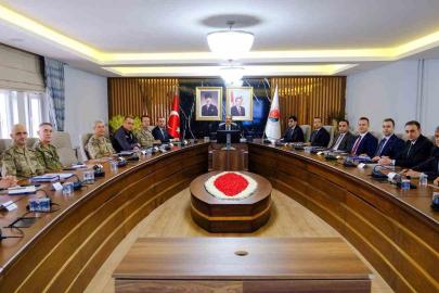 Şırnak’ta 2 suç çetesi çökertildi, 122 hükümlü yakalandı