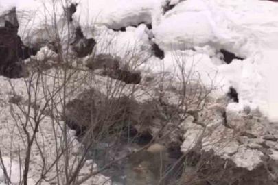 Şırnak’ta sağanak sonrası taşkın riski: Derelerde karın oluşturduğu setler tehlike saçıyor