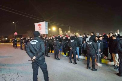 Sivasspor’a taraftarlardan tesislerde protesto