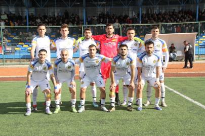 Söğütspor kendi evinde mağlup oldu