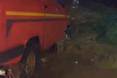 Suda mahsur kalan aileyi İncirliova Belediyesi ekipleri kurtardı