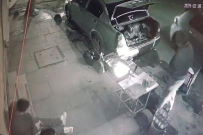 Sultangazi’de kaldırımdakilere ateş açıp kaçtılar, o anlar kamerada