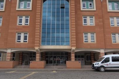 Tarlada kavga ettiği husumetlisini öldüren sanık hakim karşısına çıktı