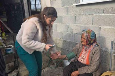 Tarsus Belediyesi’nden Kapı Kapı Gönül Köprüsü