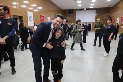 Tavas Belediyesi Halk Oyunları Kursu coşkuyla sürüyor