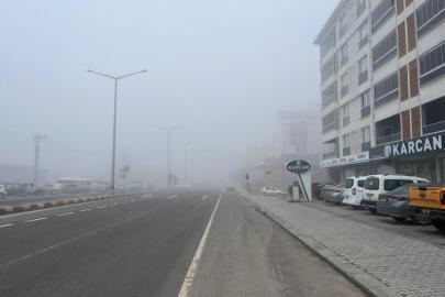 Tavşanlı’da yoğun sis nedeniyle görüş mesafesi düştü