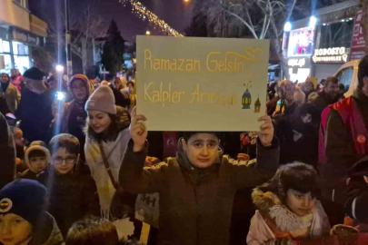 Tekirdağ’da ’Hoşgeldin Ramazan’ yürüyüşü