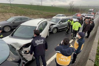 Tekirdağ’da zincirleme kaza: 4 araç birbirine girdi