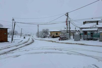 Tekirdağ’ın yüksek kesimleri karla kaplandı