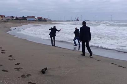 Telefonda başladı, sahilde bitti: Cinnet anlarında film gibi ikna operasyonu