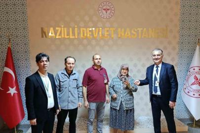 Temizlik personelinin bulduğu ziynet eşyası sahibine teslim edildi