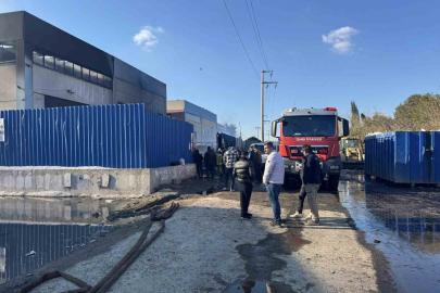 Torbalı’daki fabrika yangını söndürüldü