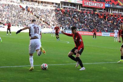 Trendyol Süper Lig: Gaziantep FK: 0 - Trabzonspor: 0 (Maç devam ediyor)