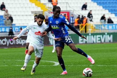 Trendyol Süper Lig: Kasımpaşa: 0 - Çaykur Rizespor: 0 (Maç devam ediyor)