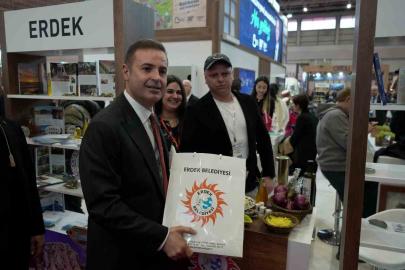 Türkiye’nin şehirleri EMITT Fuarı’nda dünyaya tanıtılıyor