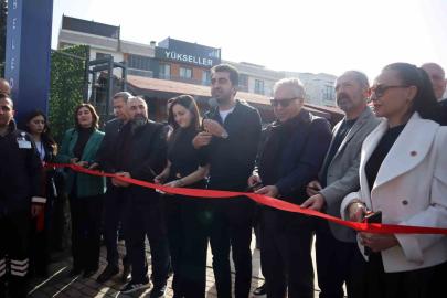 Tuzla’da Mercan Sanat Merkezi açıldı